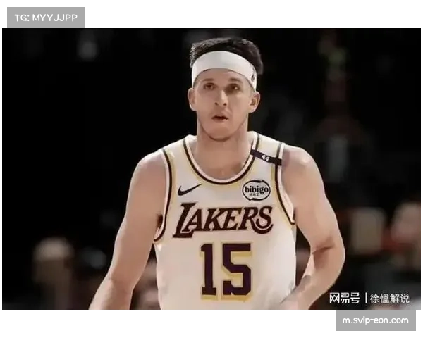 里夫斯前四战轰下143分 追平湖人单季历史第三高开局纪录