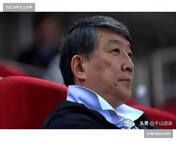 宫鲁鸣现场考察四川女篮比赛 本土球员培养成国家队关注焦点