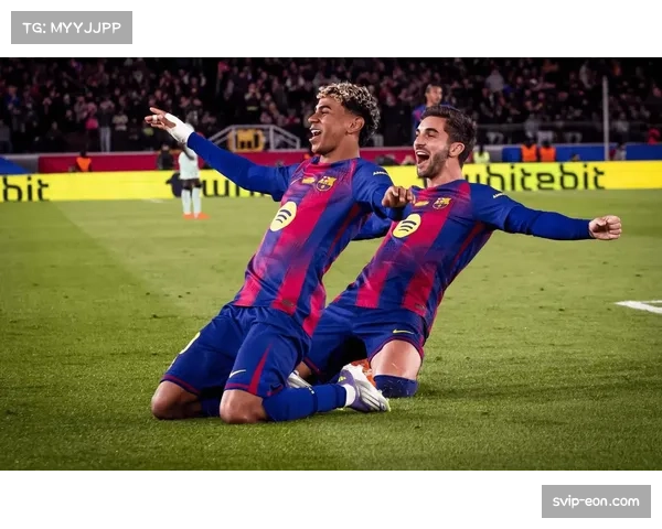 琼加西亚稳坐巴萨二号门将 弗里克对其出球稳定性给出高分 琼加西亚稳坐巴萨二号门将 弗里克对其出球稳定性给出高分